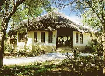 Etosha Aoba Lodge Exterior photo